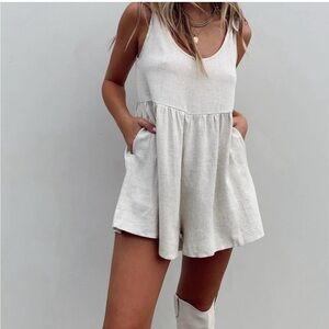 Princess Polly Cream Textured Linen Sleeveless Romper size 4